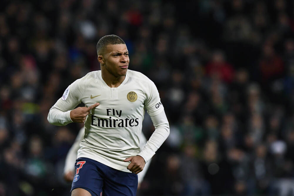 上海财大数字经济研究院副院长崔丽丽：2025年大模型的发展是加速度的快｜请回答2025